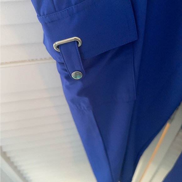 Zenergy by Chicos beautiful capris​ - Picture 4 of 4